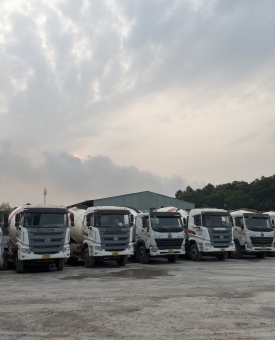 Đội ngũ xe của bê tông Long Thành
